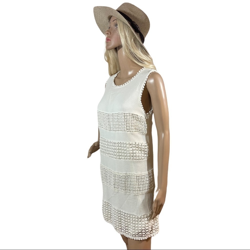 Pink Sophie white sleeveless shift dress